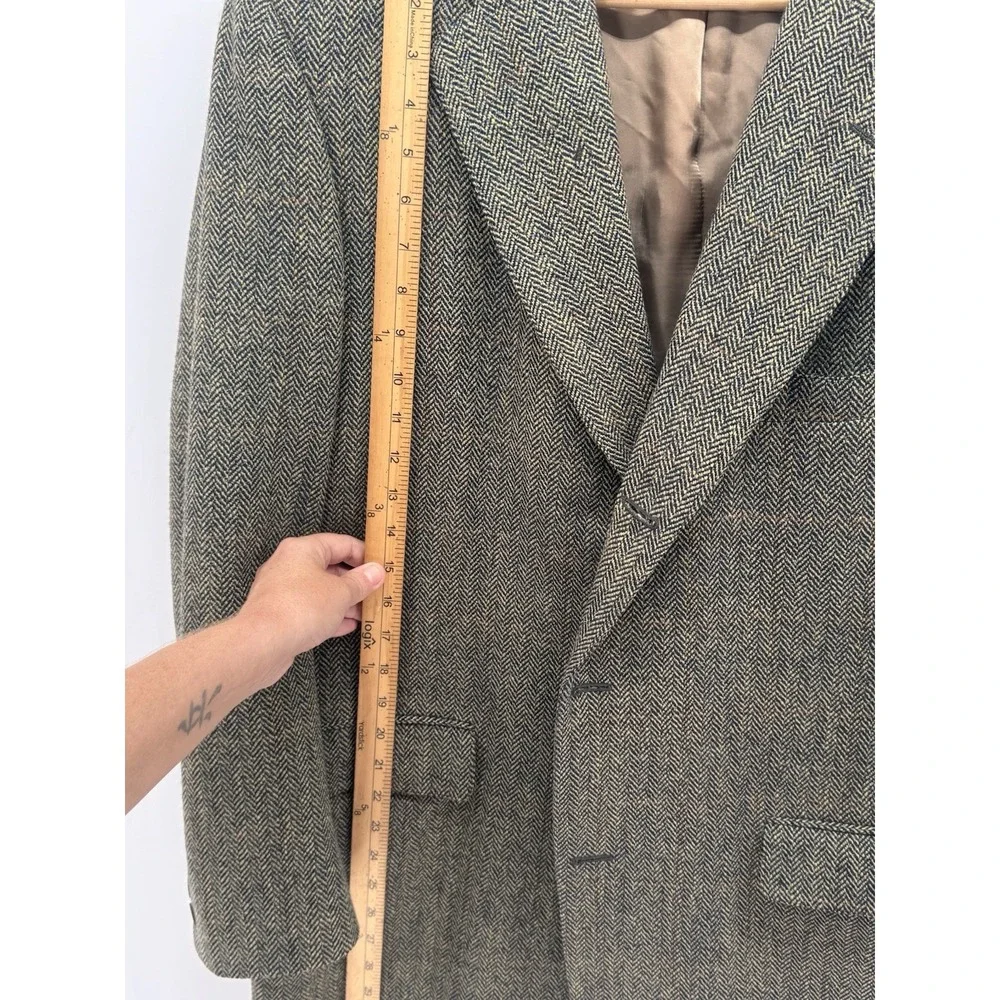 Southwick Vintage Mens 42 Herringbone Tweed Blazer Wool Sport Coat Preppy USA